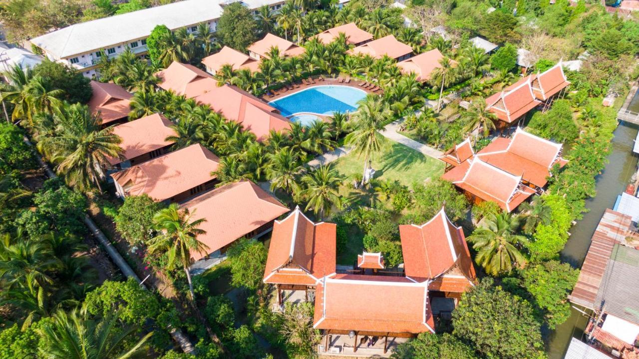 Maikaew Damnoen Tempat peranginan 4*