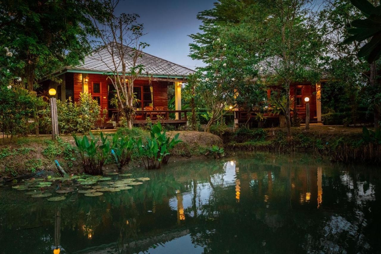 Maikaew Damnoen Tempat peranginan 4*