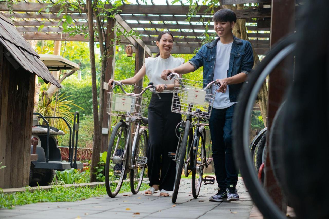 Maikaew Damnoen Tempat peranginan